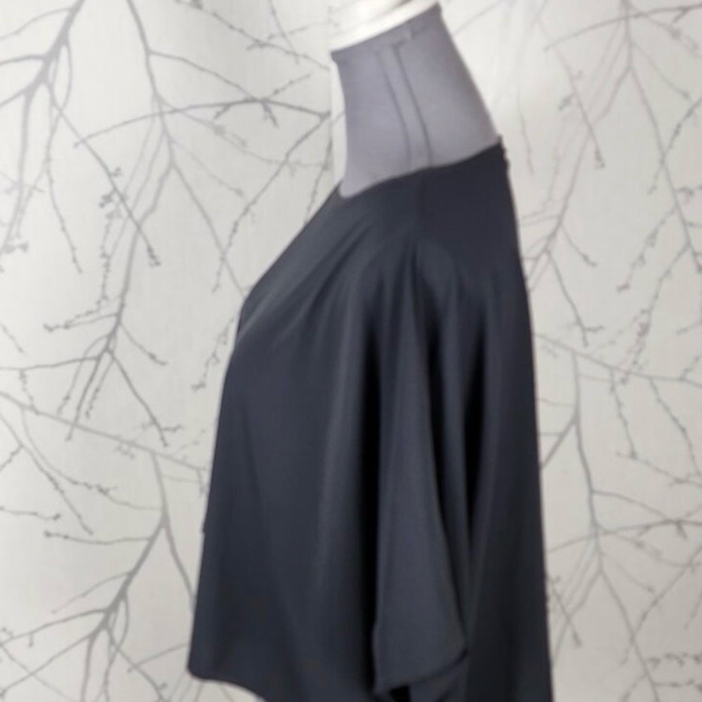 Bryn Walker Gray Stretch Jersey Round Neck Flowy High Low Tee - Picture 2 of 5